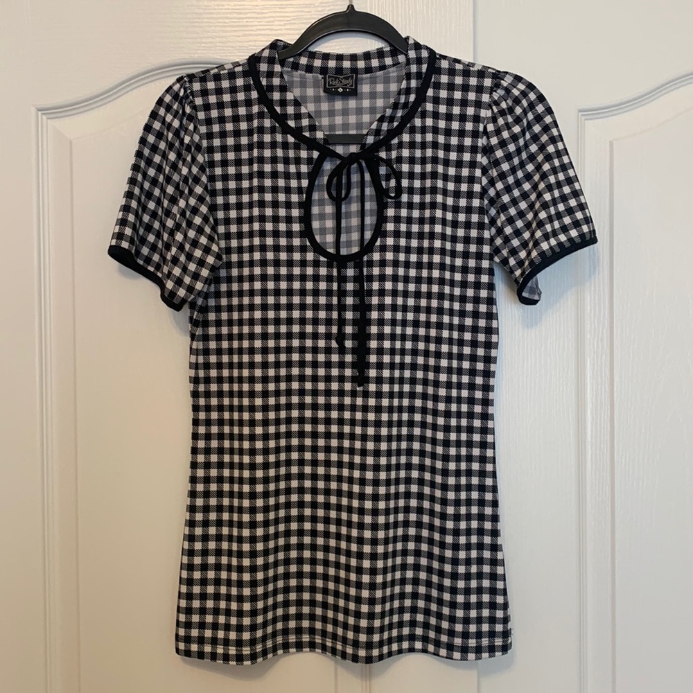 Rock Steady Gingham Key Hole Top